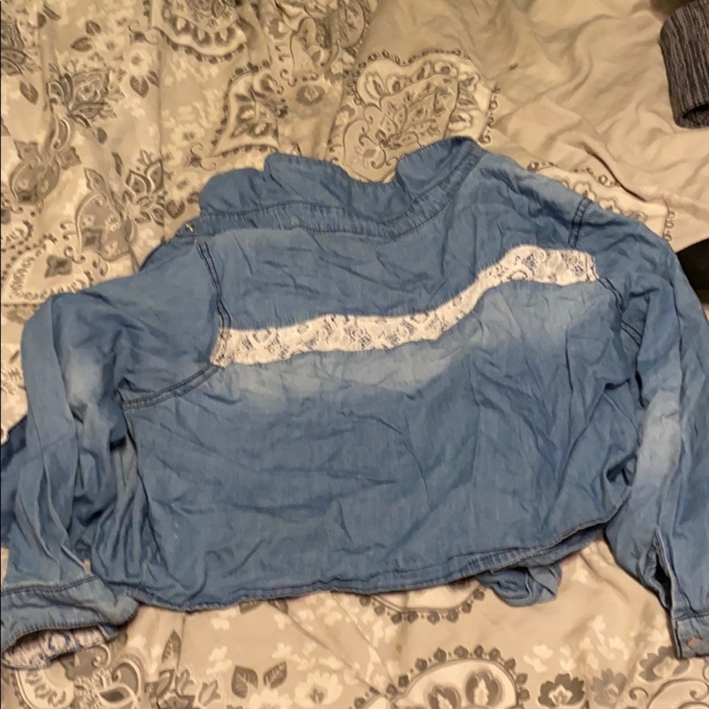 Crops top - Picture 2 of 2